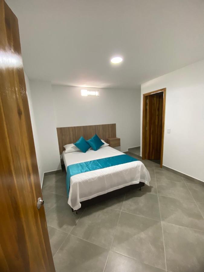 Hotel Gran Plaza San Rafael Сан Рафаел Екстериор снимка