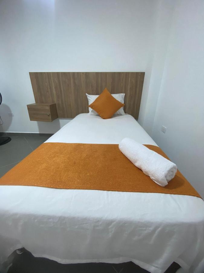 Hotel Gran Plaza San Rafael Сан Рафаел Екстериор снимка